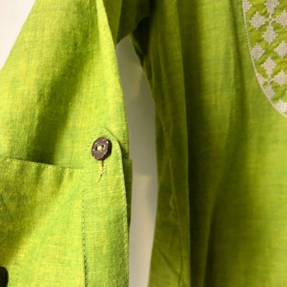Soft lime green embroidered tunic - Picture 5 of 5